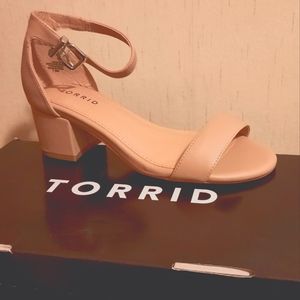Nude block heel